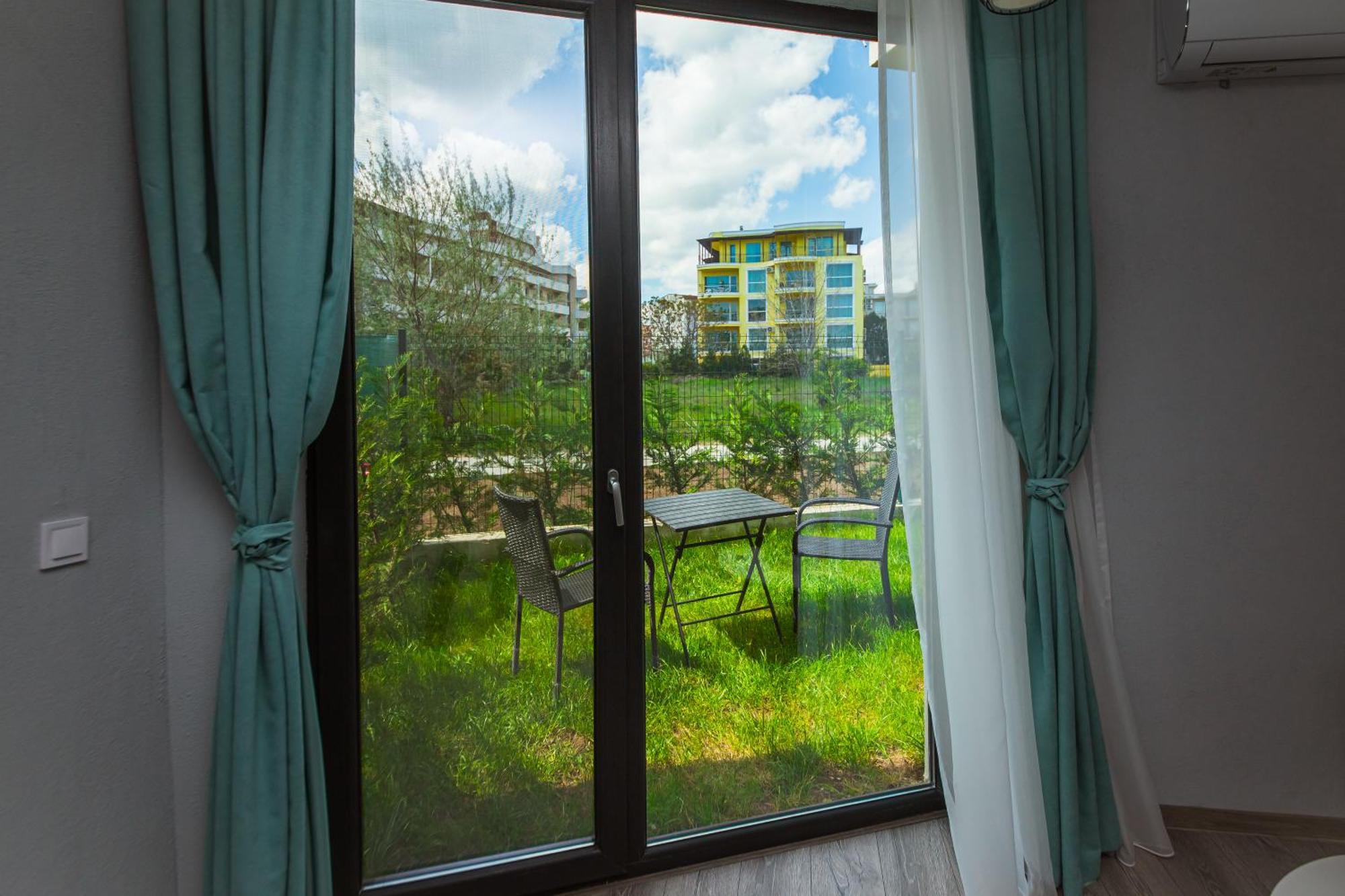 Athmospherevillaema Apartments クラネヴォ エクステリア 写真